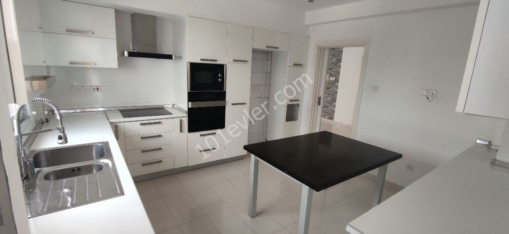 Flat For Sale in Gönyeli, Nicosia