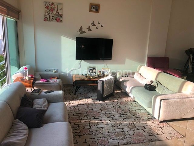 LEFKOŞA – GÖÇMENKÖY  AKSOY  VE  İNDEX ARKASI  3+1 DAİRE