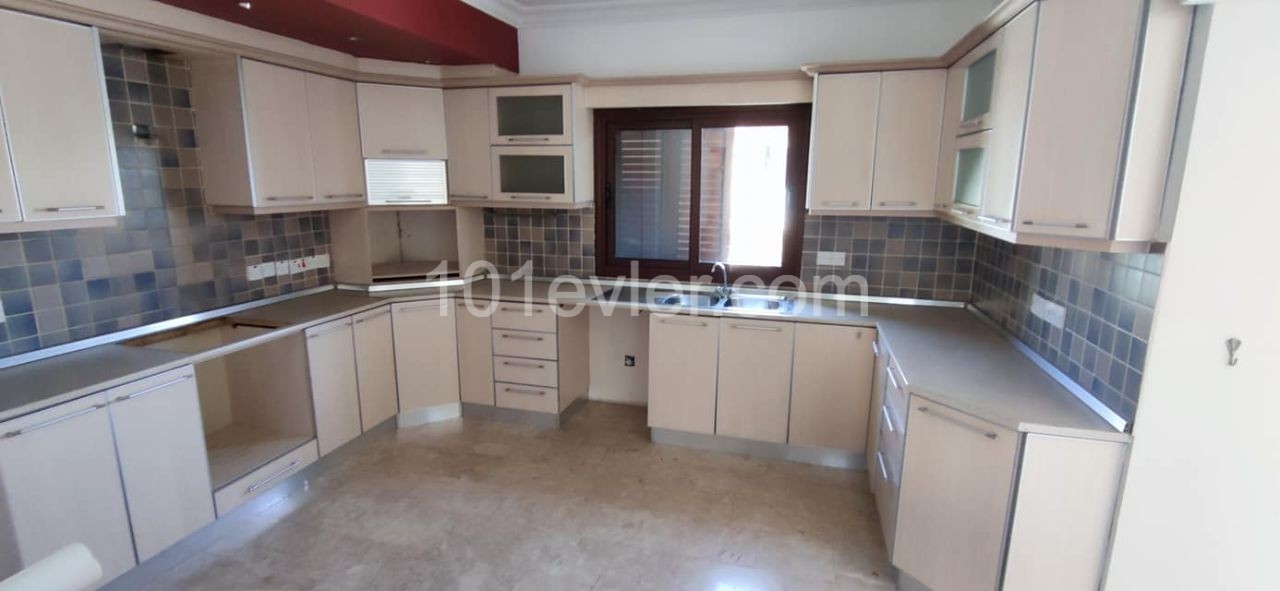 IN A FAMILY APARTMENT IN NICOSIA MARMARA REGION, WHICH HAS BEEN CONVERTED FROM A 3-BEDROOM TO A 2-BEDROOM APARTMENT THAT DOES NOT REQUIRE ANY EXPENSES, THE OPPORTUNITY TO BE MISSED IN A CENTRAL LOCATION IS STG 49.900 FOR A SHORT TIME ** 