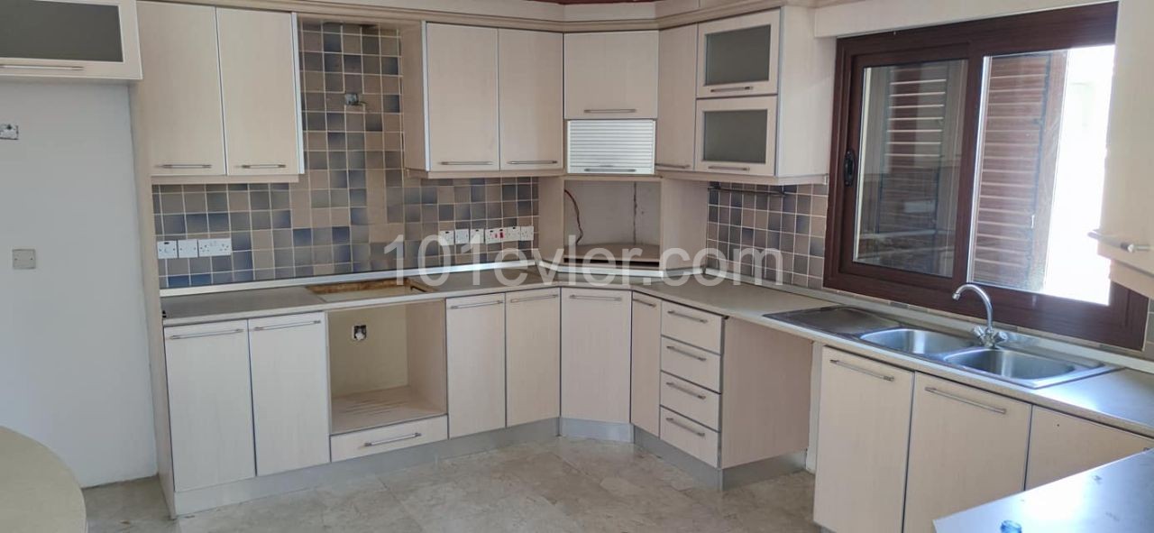 IN A FAMILY APARTMENT IN NICOSIA MARMARA REGION, WHICH HAS BEEN CONVERTED FROM A 3-BEDROOM TO A 2-BEDROOM APARTMENT THAT DOES NOT REQUIRE ANY EXPENSES, THE OPPORTUNITY TO BE MISSED IN A CENTRAL LOCATION IS STG 49.900 FOR A SHORT TIME ** 