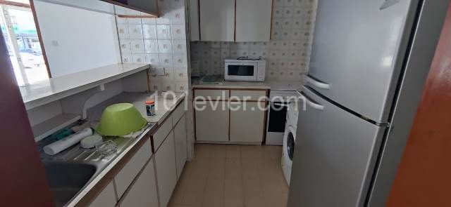 LEFKOŞA – ORTAKÖY  CHİNA  BAZAAR  YANINDA   OFİS  OLMAYA  MÜSAİT  2+1  DAİRE