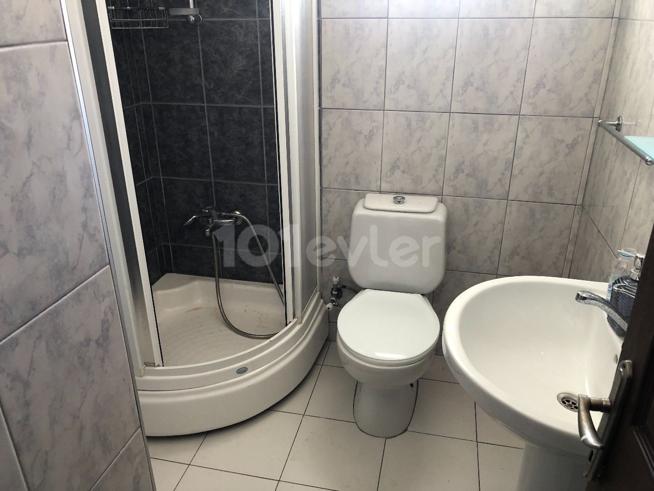 FULLY FURNISHED 3+1 FLAT IN YENİKENT LEVENT APT ** 