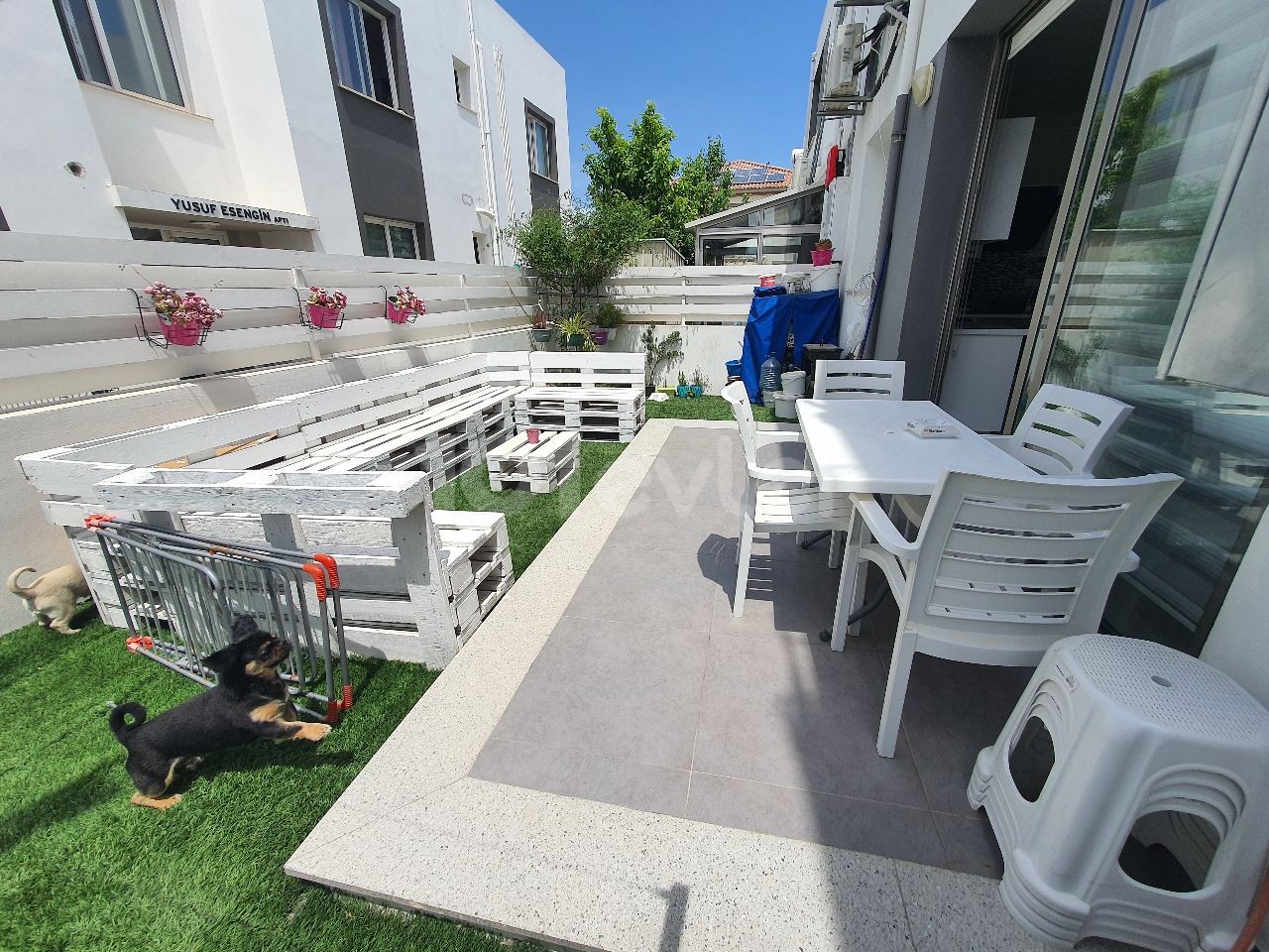 200 M2 TURKISH KOÇANLI VILLA WITH A VERY BEAUTIFUL LOCATION IN THE YEŞILADA REGION, WHICH IS THE MOST DECENT AREA OF MITRE, IS AN UNMISSABLE OPPORTUNITY THAT DOES NOT REQUIRE ANY EXPENSES ** 