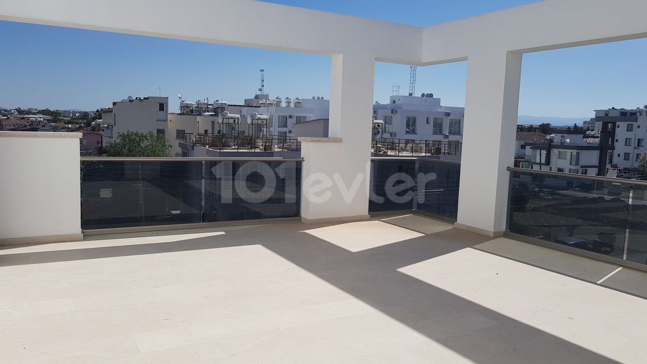 2 + 1 PENTHOUSE APARTMENTS WITH 40 M2 COVERED TERRACE SECTION OF 85 M2 IN THE CENTER OF MIGMENKOY ** 