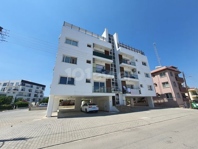 GÖNYELİ  BÜYÜK  KİLER  ARKASI  ANA CADDEYE  YÜRÜYÜŞ   MESAFESİNDE  2+1 DAİRE