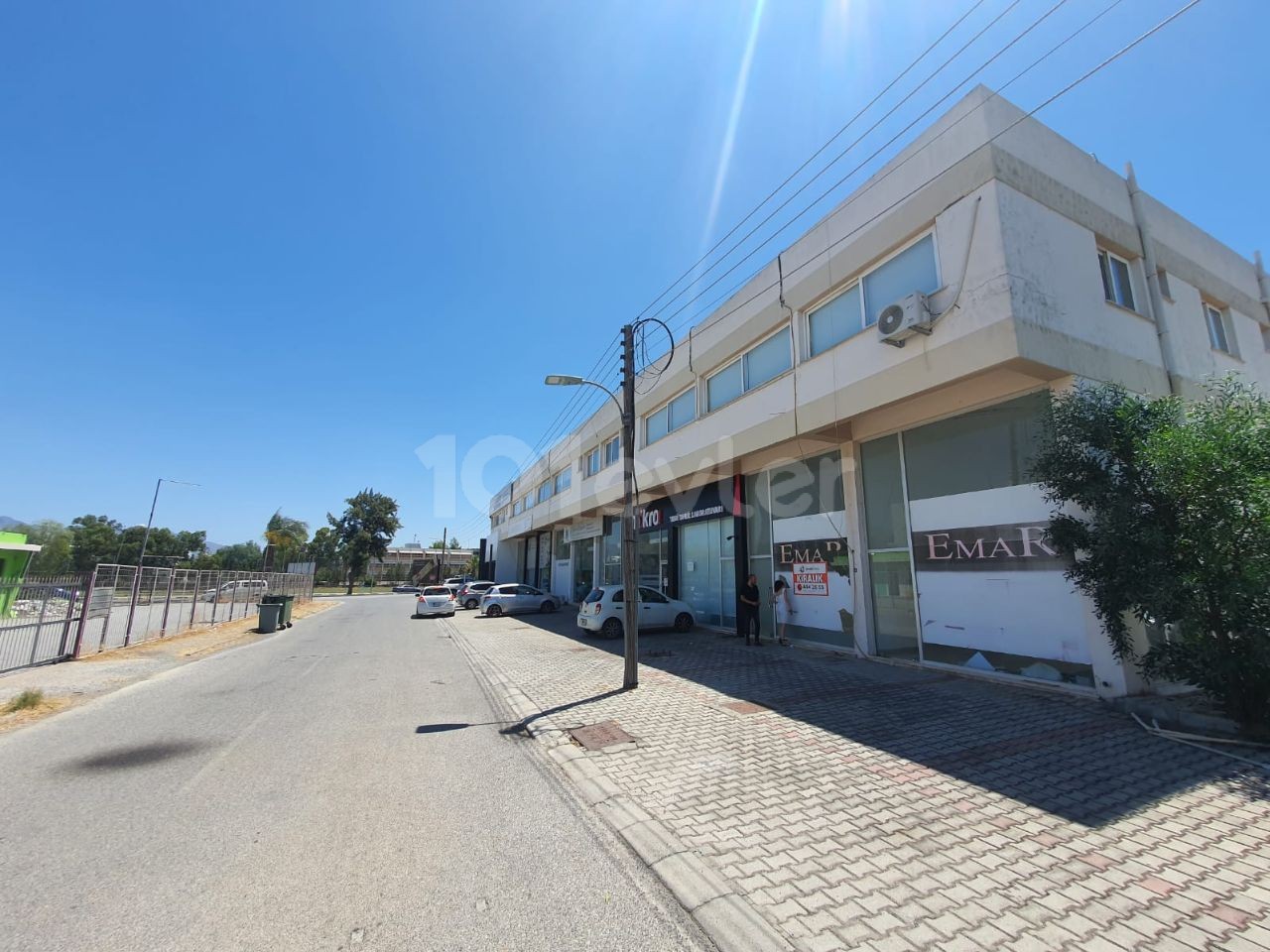 NICOSIA DR. BURHAN NALBANTOGLU STREET LEVENT COLLEGE ACROSS THE STREET FROM THE STREET CLOSE TO 2 RENTAL WORKPLACES EACH WITH A SIZE OF 100 M2 ** 