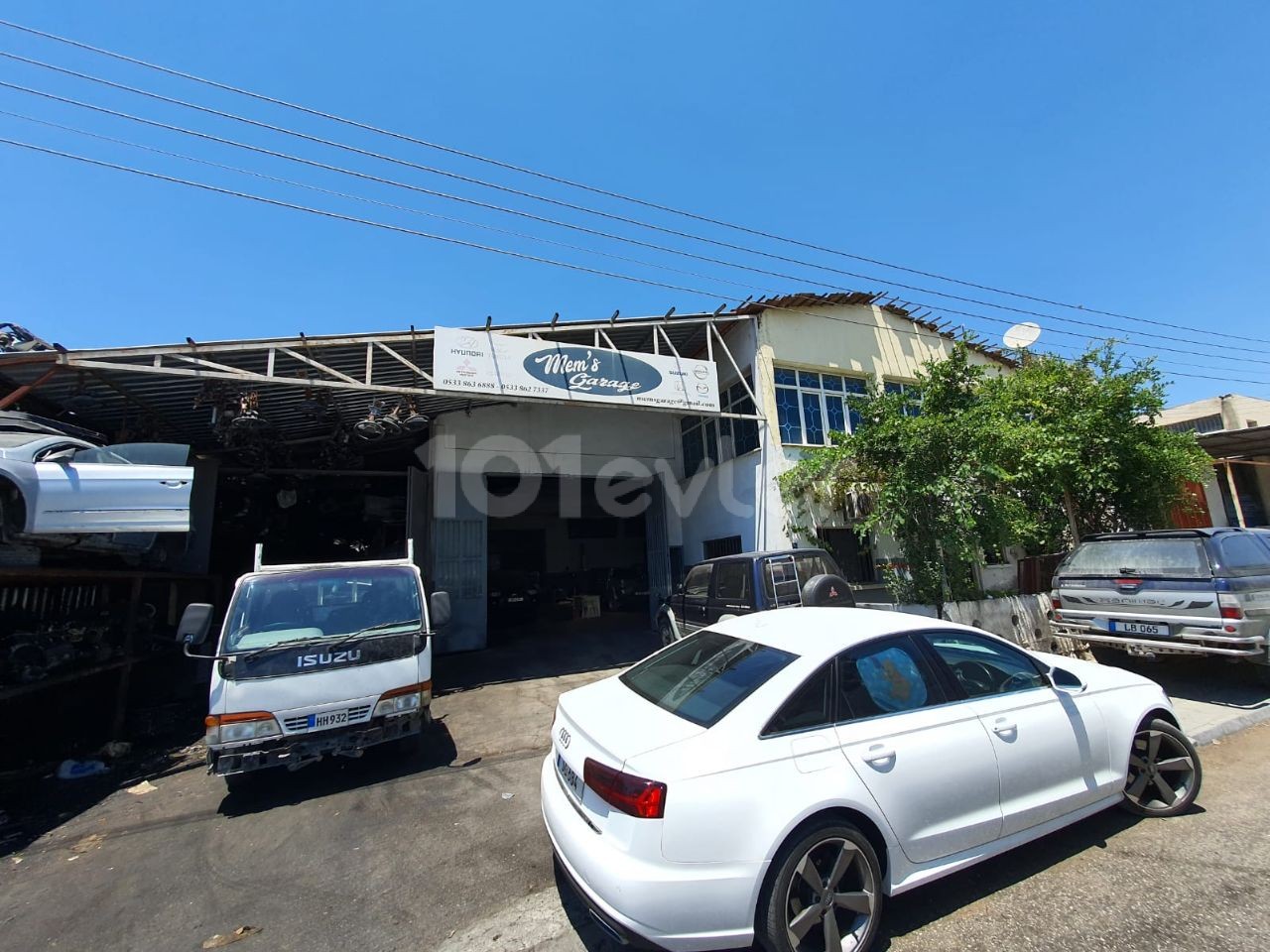 A BUSINESS PLACE FOR SALE WITH A CLOSED AREA OF 850 M2 IN THE NICOSIA ORGANIZED INDUSTRIAL ZONE, A LARGE STORAGE AREA AND AN UNMISSABLE OPPORTUNITY DUE TO ITS LOCATION ** 