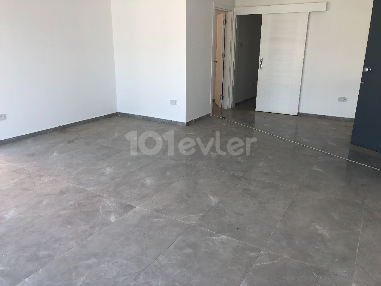 3+1 APARTMENTS WITH A LARGE ELEVATOR NEAR MITREELIDE ADAMAR AND AYTAN MARKET ** 