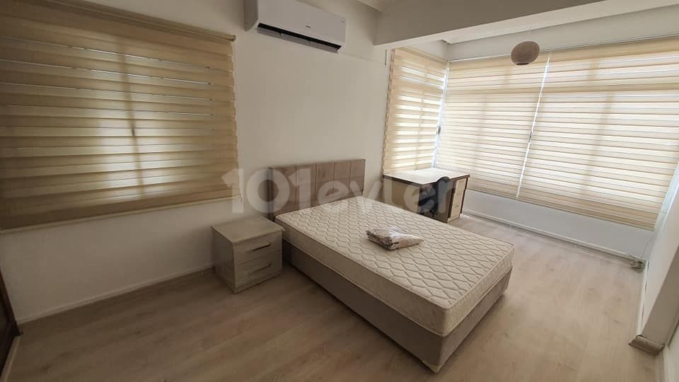 LEFKOŞA MERİT OTEL YANI KİRALIK 3+1 FULL LÜKS YENİ EŞYALI GENİŞ DAİRE YILLIK VE 6 AYLIK ÖDEMELİ