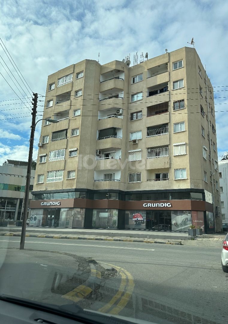 3+1 GERÄUMIGE WOHNUNG MIT AUFZUG IN MARMARA