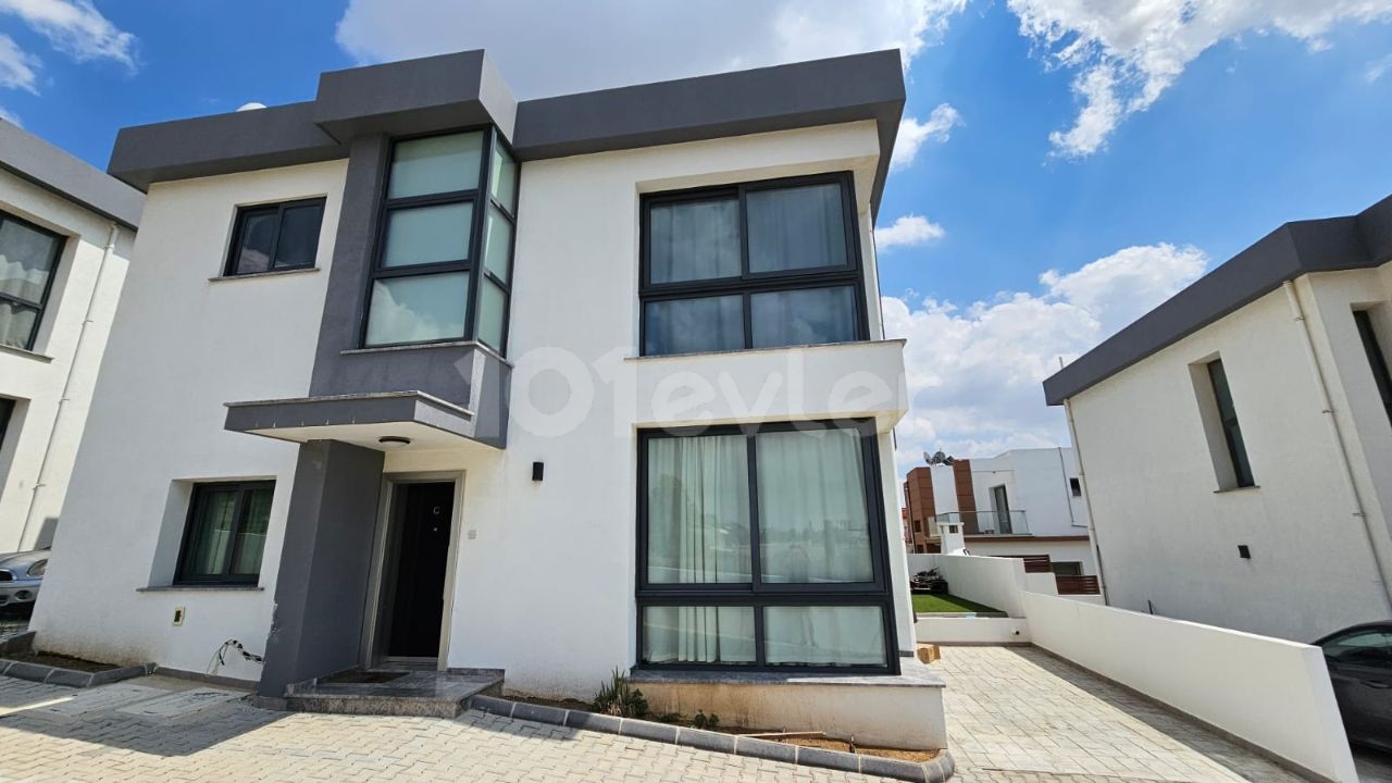 FULLY LUXURIOUS FULL DETACHED VILLA WITH SOLAR PANEL FOR RENT IN NICOSIA HAMITKOY AREA FOR DETAILED INFORMATION AND ON SITE VISIT 0533 8303238
