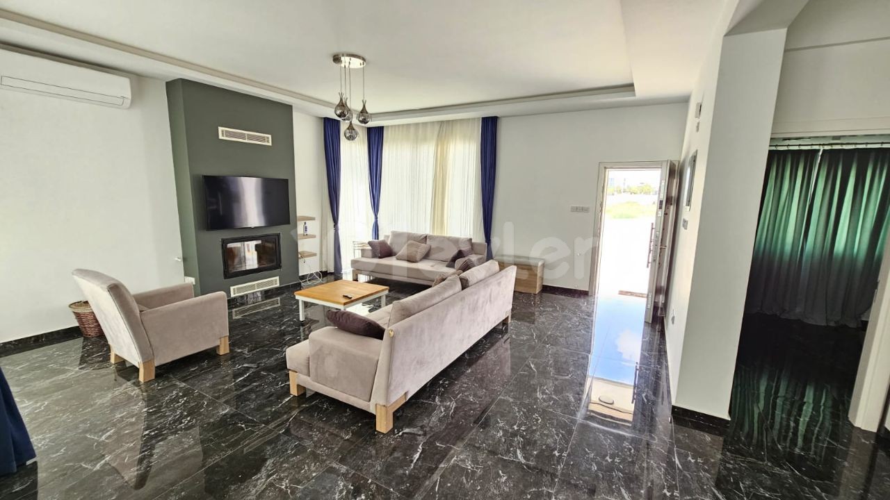 VOLLSTÄNDIG LUXURIÖSE VOLLSTÄNDIG FREISTEHENDE VILLA MIT SOLARPANEEL ZU VERMIETEN IN NICOSIA HAMITKOY GEBIET FÜR DETAILLIERTE INFORMATIONEN UND BESUCHE VOR ORT 0533 8303238