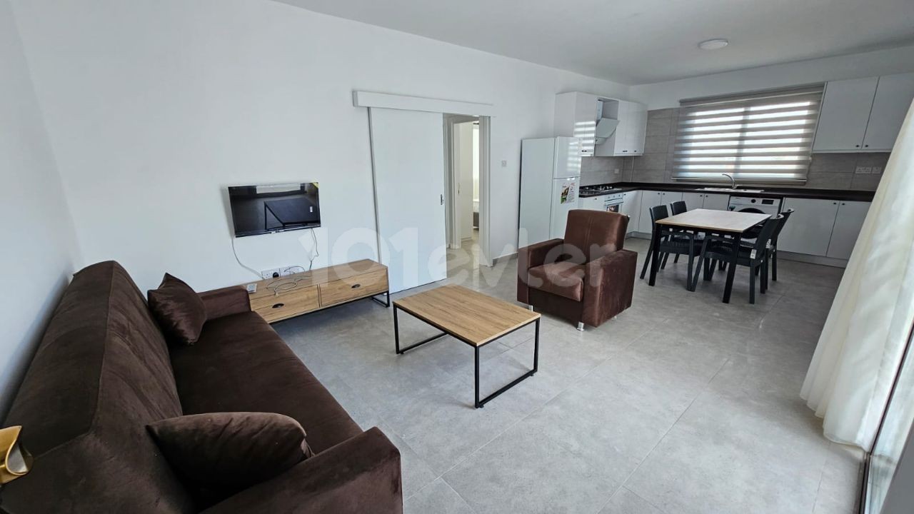 FULLY LUXURY FURNISHED PENTHOUSE FLATS IN NICOSIA KÜÇÜK KAYMAKLI, ON THE SERVICE ROUTE, 50 METERS FROM THE MAIN STREET