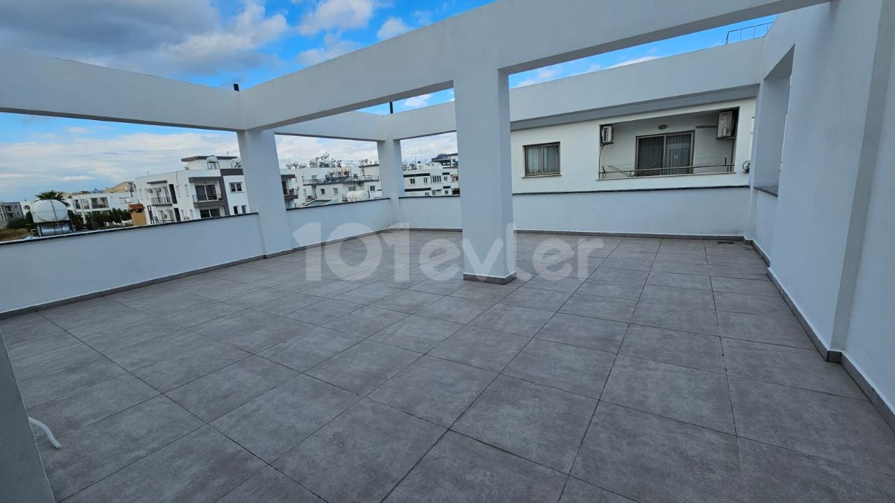 FULLY LUXURY FURNISHED COMPLETE RENTAL BUILDING IN NICOSIA KÜÇÜK KAYMAKLI, ON THE SERVICE ROUTE, 50 METERS FROM THE MAIN STREET, CONSISTING OF A TOTAL OF 10 FLATS