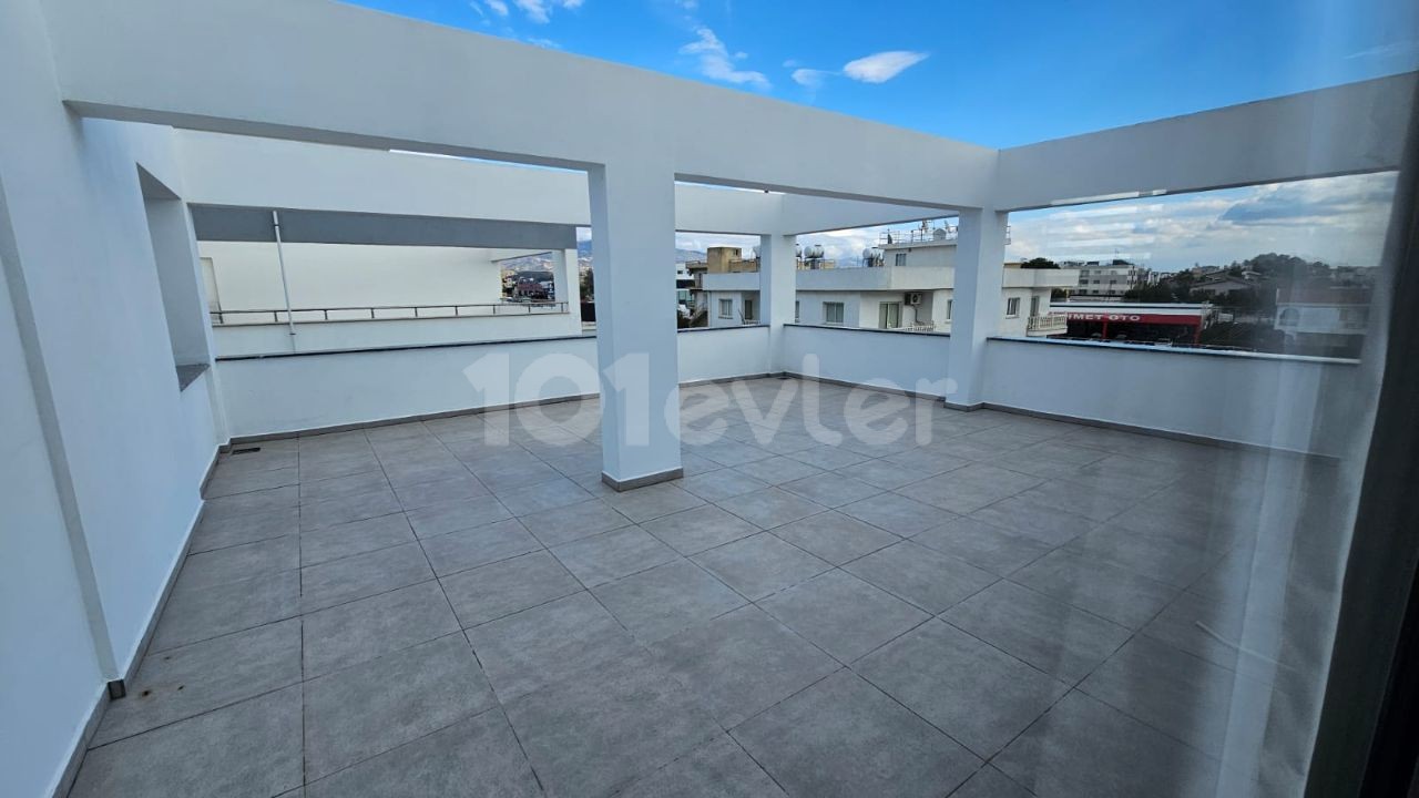 FULLY LUXURY FURNISHED COMPLETE RENTAL BUILDING IN NICOSIA KÜÇÜK KAYMAKLI, ON THE SERVICE ROUTE, 50 METERS FROM THE MAIN STREET, CONSISTING OF A TOTAL OF 10 FLATS