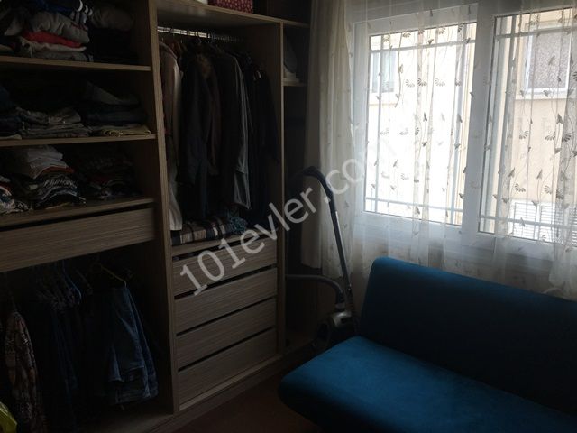 K.KAYMAKLI MERKEZDE  3+1 LUX DAİRE