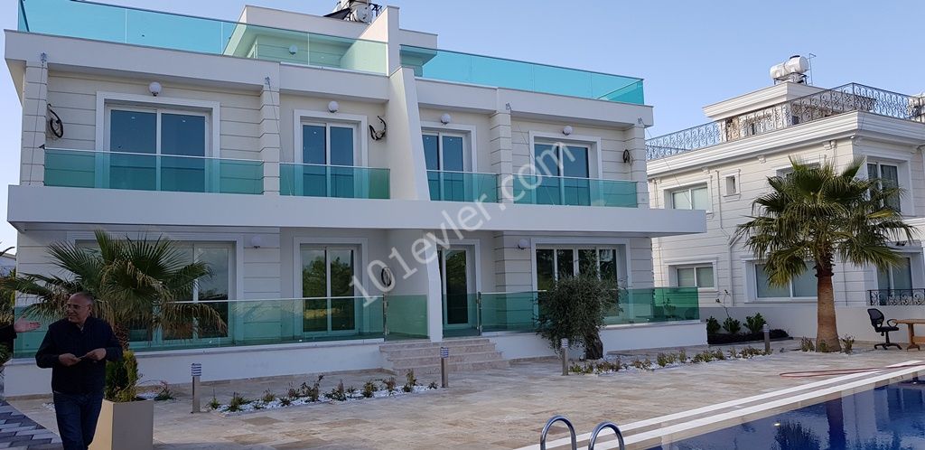 Semi Detached For Sale in Zeytinlik, Kyrenia