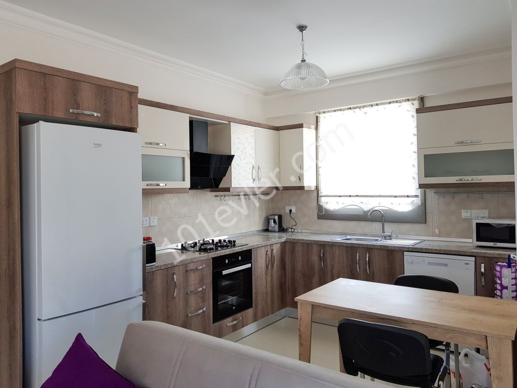 Flat For Sale in Küçük Kaymaklı, Nicosia