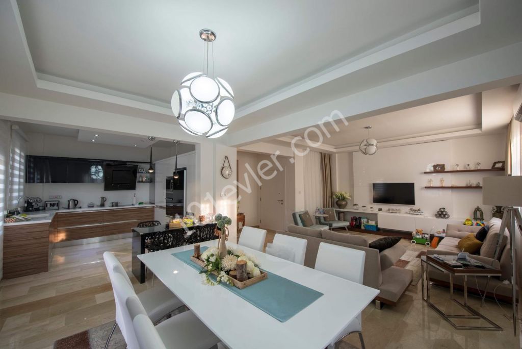 Villa For Sale in Boğaz, Kyrenia