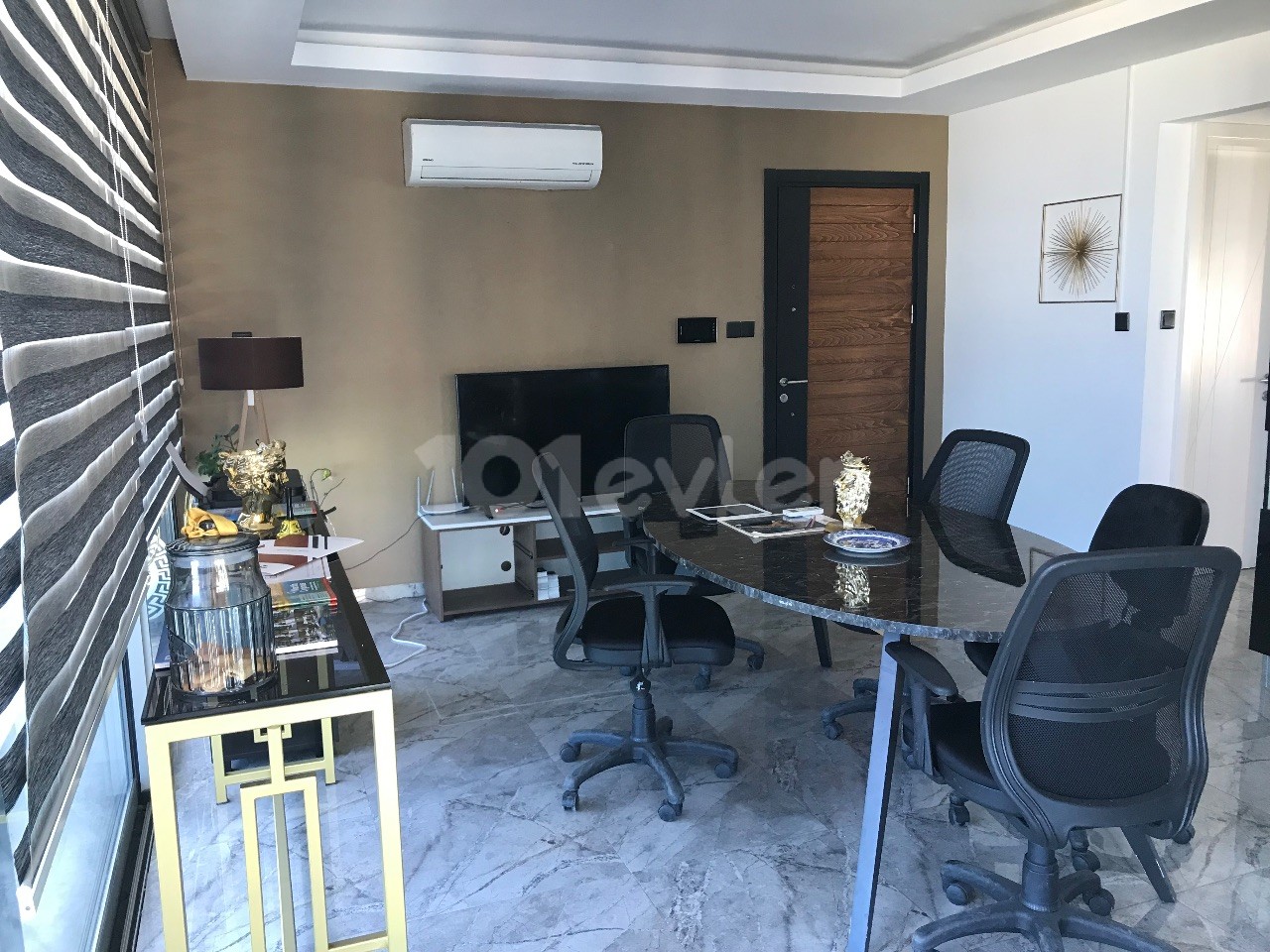 Office To Rent in Girne Merkez, Kyrenia