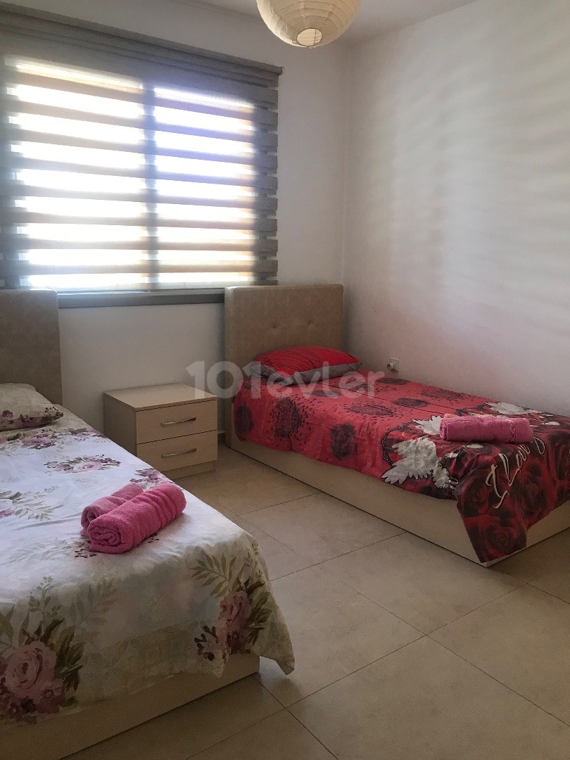 Girne Merkez Türk Mahallesinde 2+1 Kiralık Daire  1 Kira 1 Depozito İmkanı