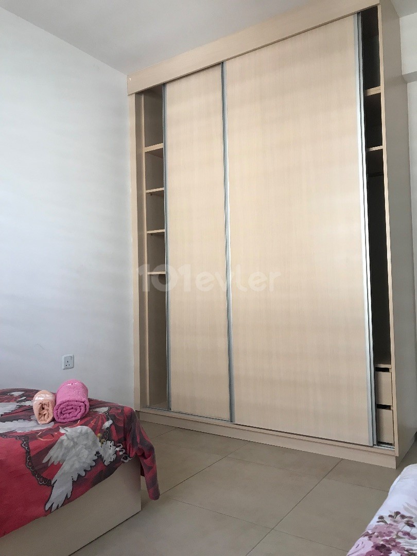 Girne Merkez Türk Mahallesinde 2+1 Kiralık Daire  1 Kira 1 Depozito İmkanı