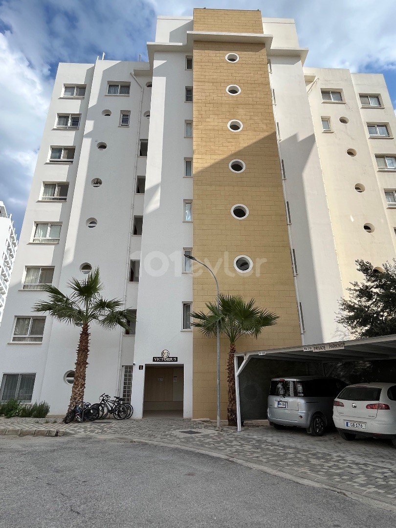 Komplett möblierte 1+1-Wohnung zum Verkauf in Iskele Cezar mit Meerblick