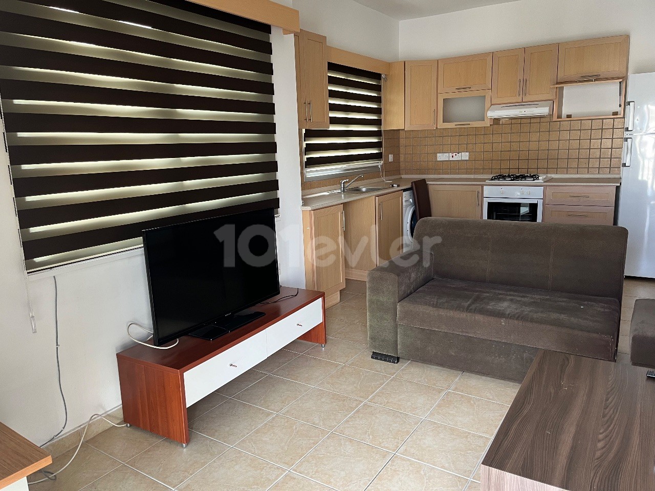 2+1 Fully Furnished Flats in the Center of Kyrenia, Very Close to Nusmar Markets