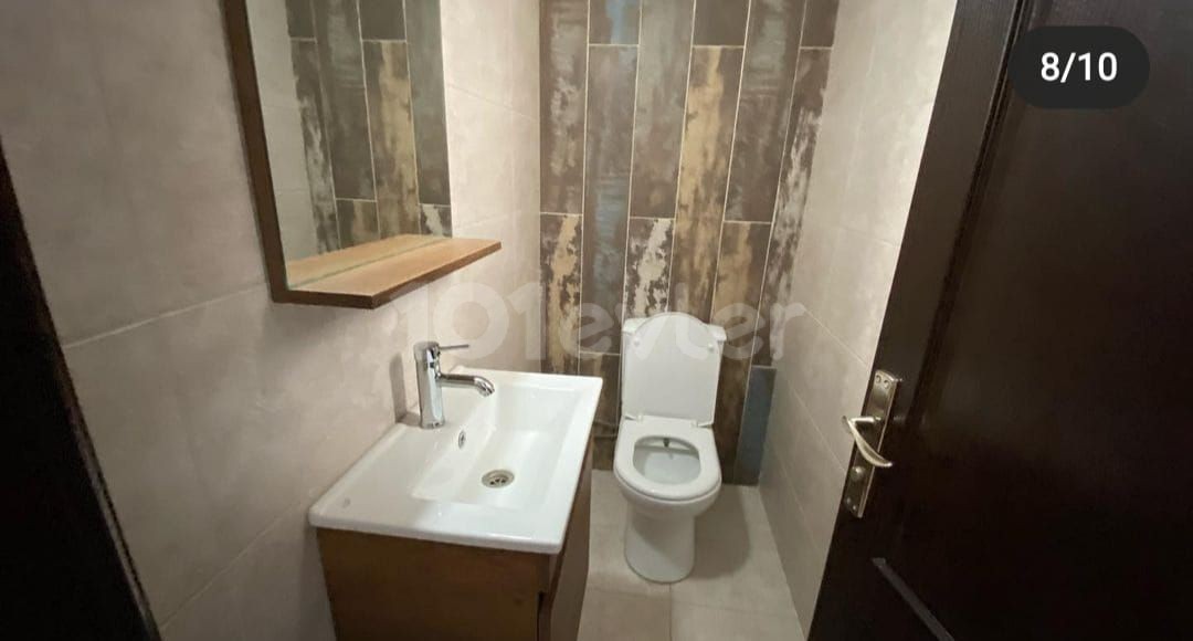 Gönyeli'de 3+2 Kiralık eşyalı daire