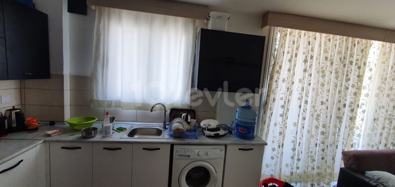 K.Kaymaklı'da 1+1 kiralık daire