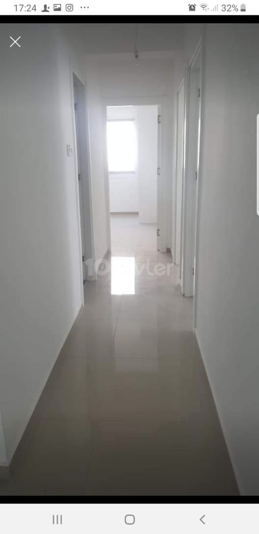 GİRNEDE MERKEZDE SATILIK 3+1 DAİRE