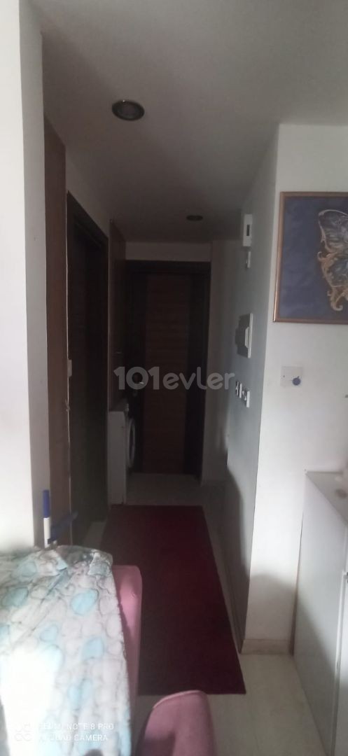 KÜÇÜKKAYMAKLI DA SATILIK 2+1 ZEMİN KAT DAİRE 