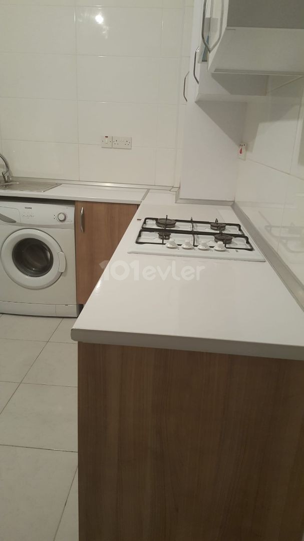 Küçük Kaymaklı 2+1 flat for sale