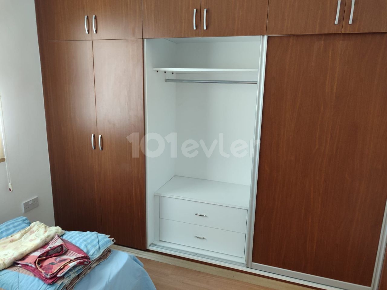 Gönyeli 3+1 flat for rent