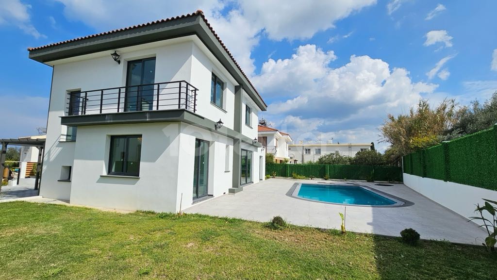 Renovated 4+1 Villa With Private Pool In Magnificent Location In Bellapais