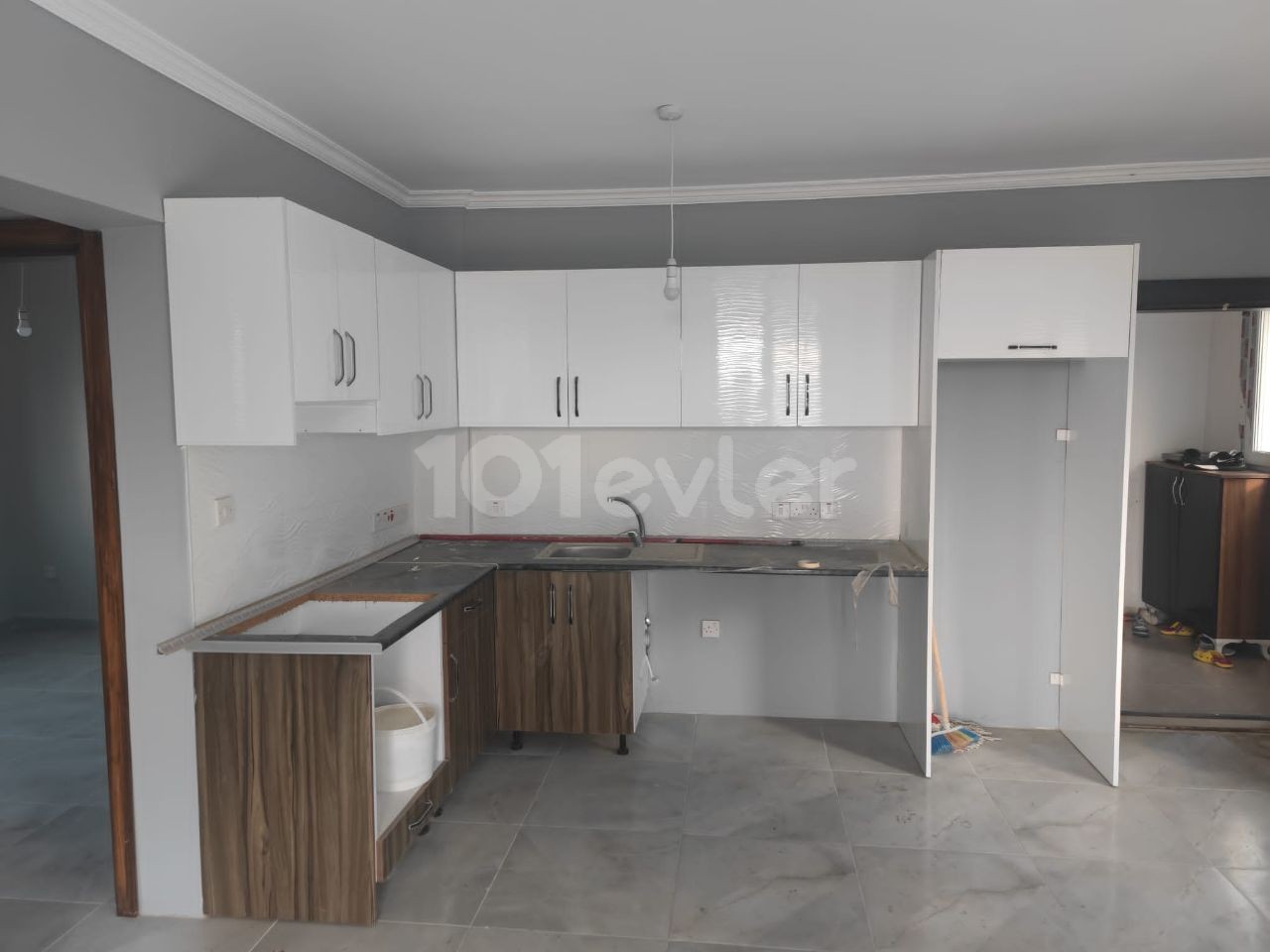 OPPORTUNITY BRAND NEW  2+1 FLAT FOR SALE, KYRENIA, ALSANCAK WITH SEA VIEW AND MOUNTAIN VIEW