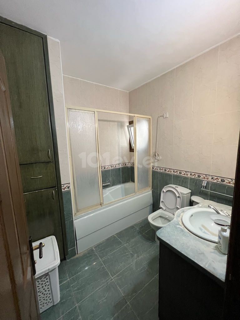 3+1 flat for sale in Ortaköy, Nicosia