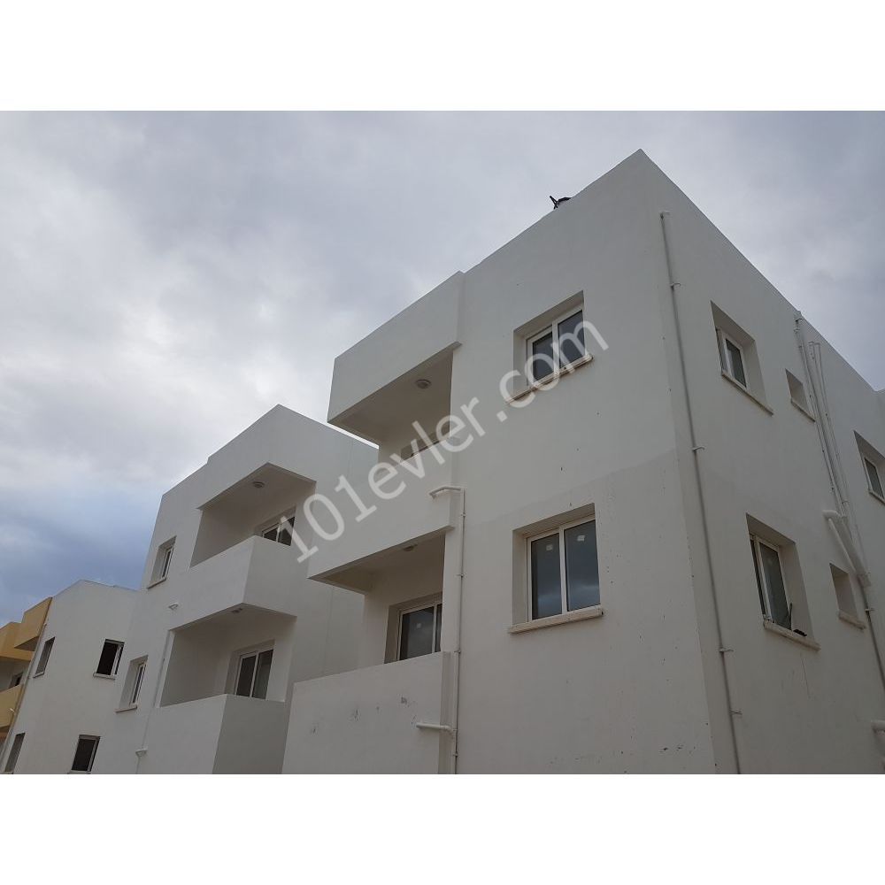 HAMİTKÖY MERKEZDE 2+1 DAİRE - KARALIM APARTMANI C BLOK ZEMİN KAT NO.3