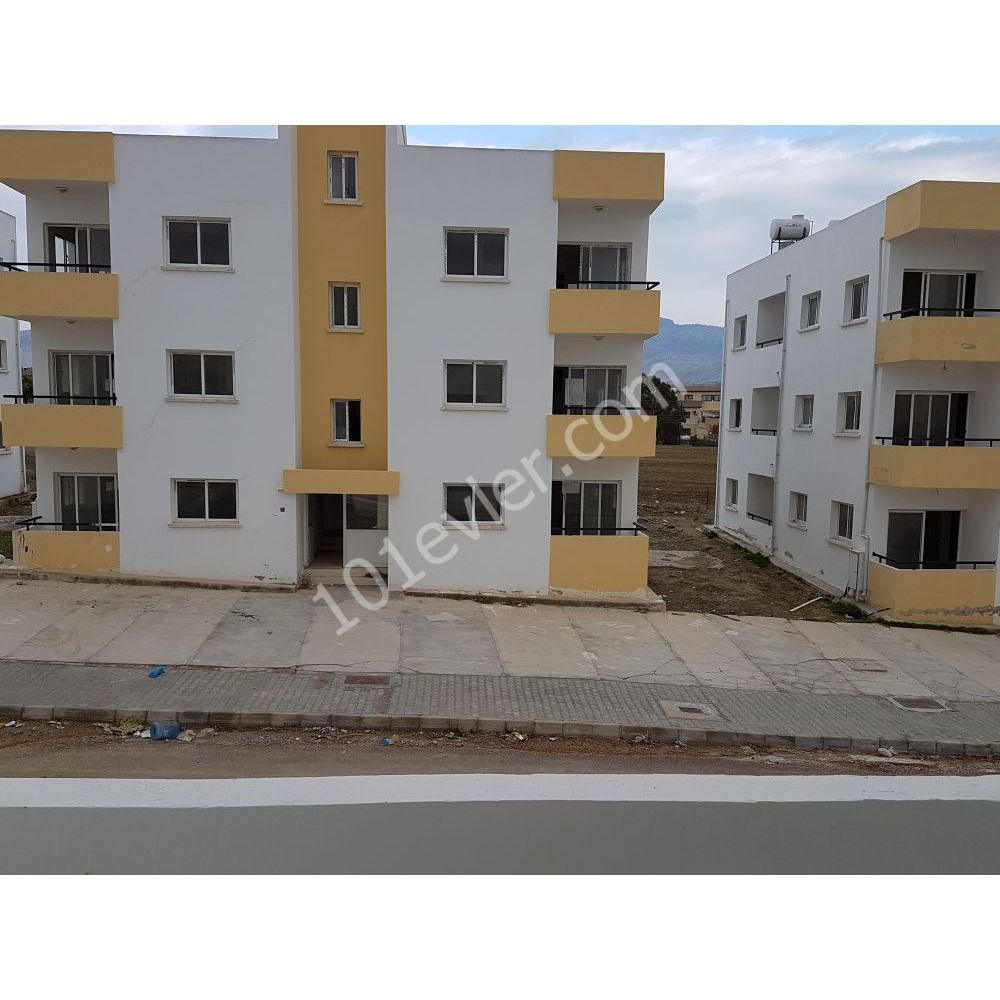 HAMİTKÖY MERKEZDE 2+1 DAİRE - KARALIM APARTMANI C BLOK ZEMİN KAT NO.3