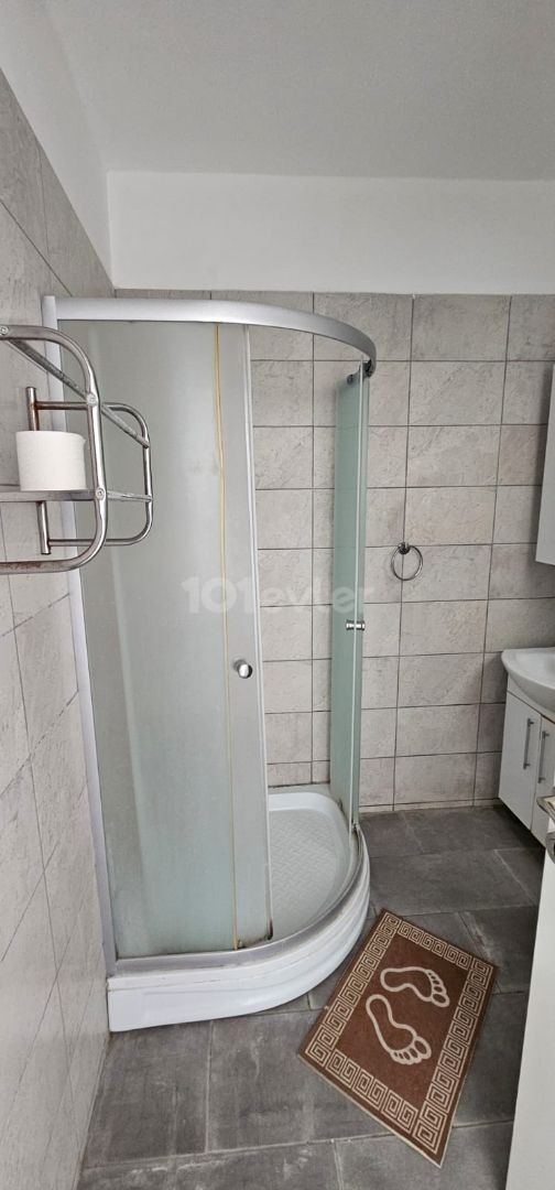 1+1 FOR RENT IN KYRENIA CENTER, WITHIN WALKING DISTANCE TO EVERYWHERE