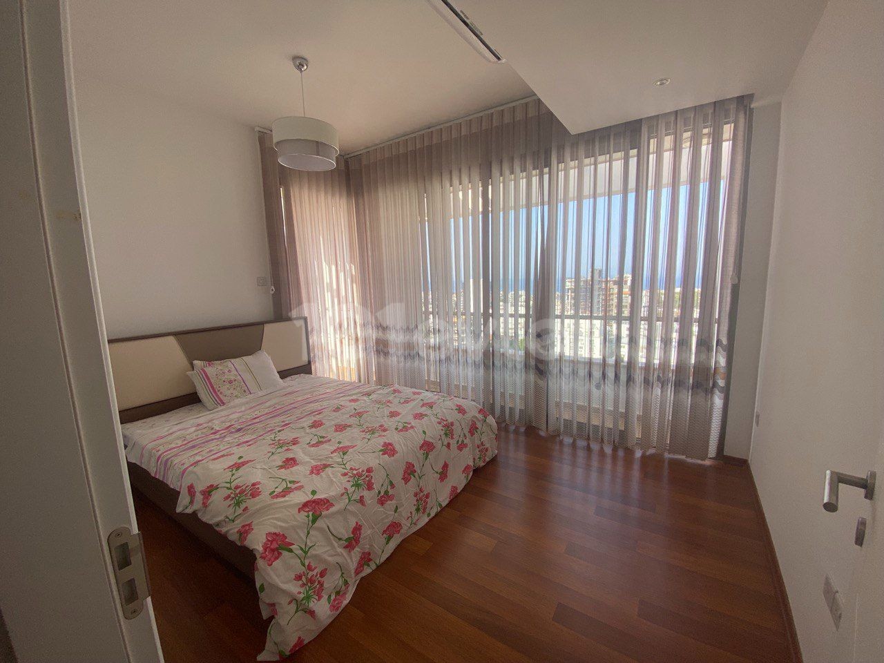 Satılık Penthouse, Girne Merkez!