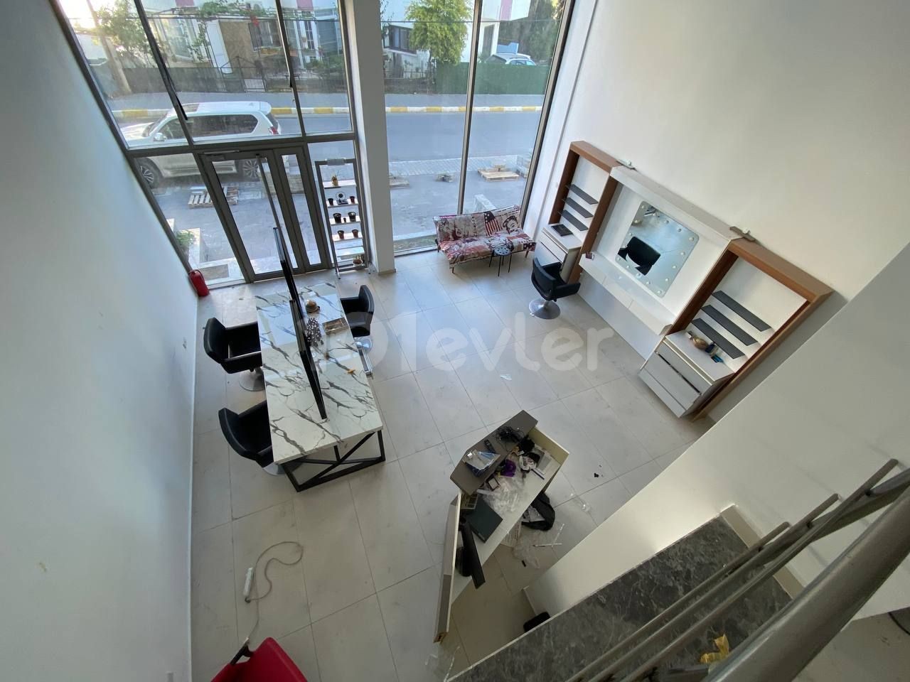 🏢✨ Spacious 2 storey premises for your beauty salon in the centre of Kyrenia!