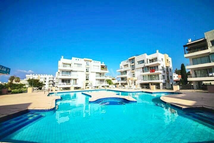 Apartments 3+1 with communal pool in Rix Girne complex