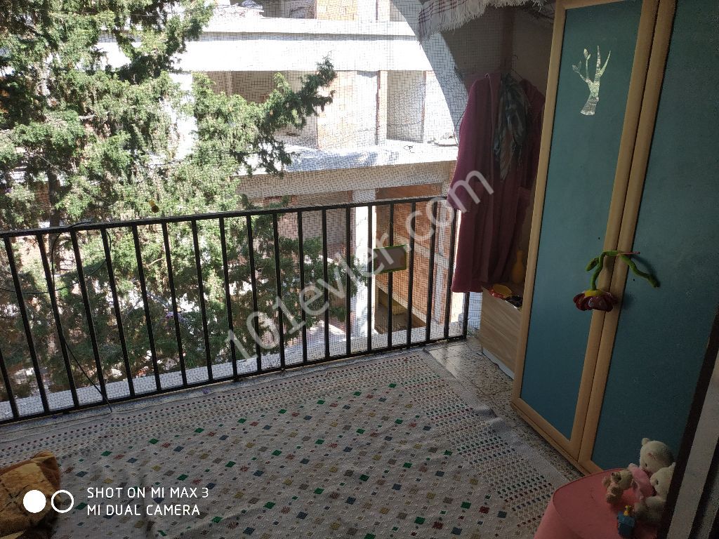 2+1 und 1+0 Wohnungen zum Verkauf in Kyrenia Zentrum ** 