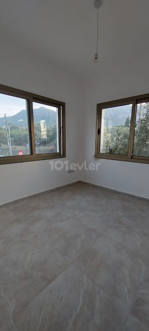 Neu fertiggestellte Wohnungen im Zentrum von Kyrenia mit fertigen Eigentumsurkunden