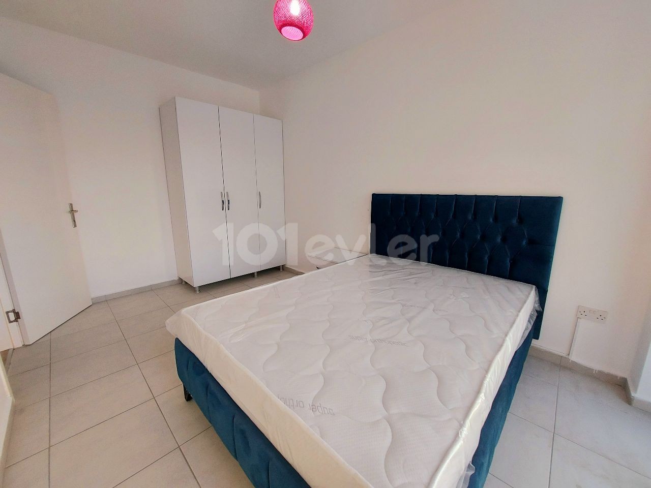 Luxury 2+1 apartment for rent in girne city center 