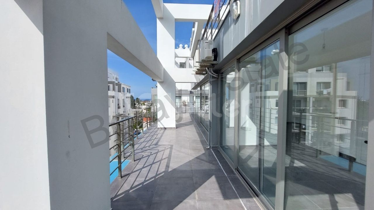 Penthouse mit 2 Schlafzimmern zum Verkauf im Kyrenia Center