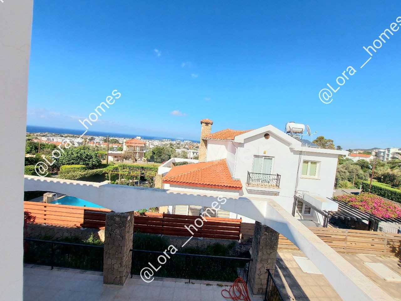 2+1 VILLA WITH STUNNING MOUNTAIN AND SEA VIEW IN ALSANCAK, NORTH CYPRUS.   WITH POSSIBILITY TO ADD MORE ROOM OR ENLARGE THE LIVING ROOM AND THE KITCHEN.   