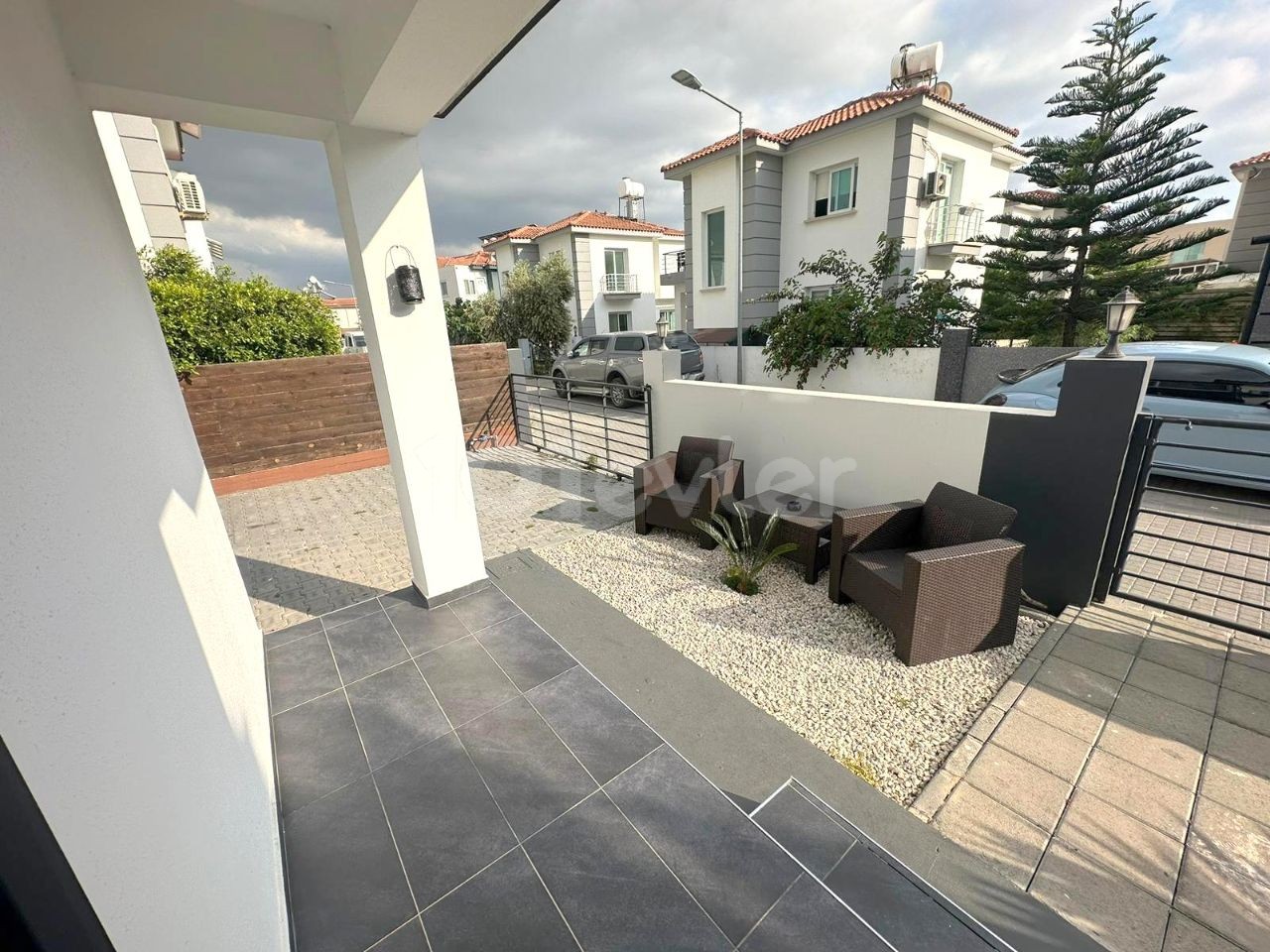 PRICE REDUCED! 4+1 villa with large garden in the complex