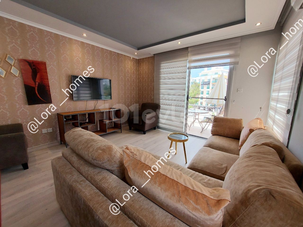 🏠LUXURY ,FULLY FURNISHED AND LARGE 3+1 FLAT FOR SALE IN GIRNE CENTER, CYPRUS